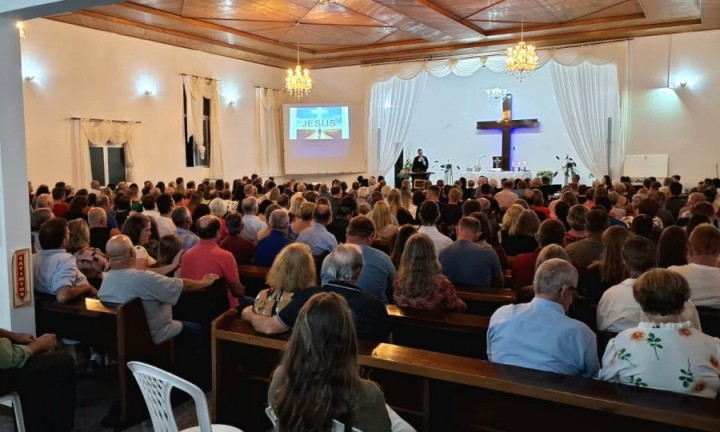 Culto de Instalação é celebrado em Rancho Queimado